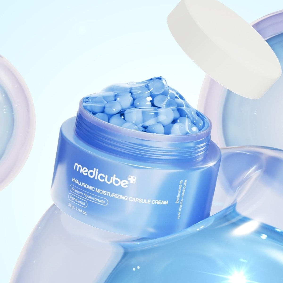 Medicube hüaluroonhappega niisutav kapslikreem – 55 g